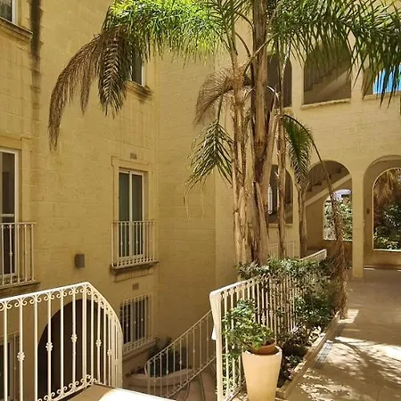 아파트 Il Bejta Penthouse Qala